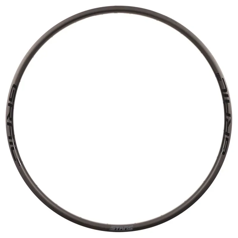 Stans NoTubes Grail CB7 700c 24h Carbon Road Rim - Black - Image 2