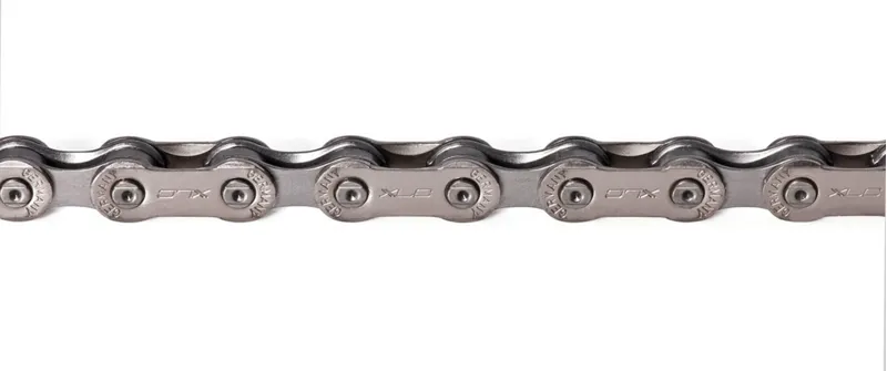 XLC CC-C01 - 114 Link - 6/7/8 Speed - Silver