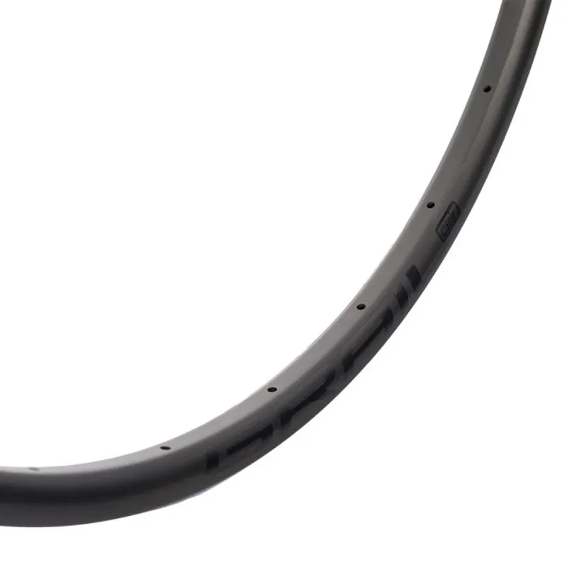 Stans NoTubes Grail CB7 700c 24h Carbon Road Rim - Black