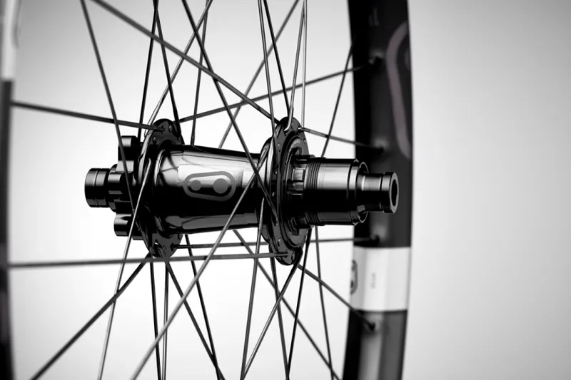 Crankbrothers Crank Brothers Synthesis Enduro 11 I9 Hydra Hub Carbon 27.5+ Wheelset