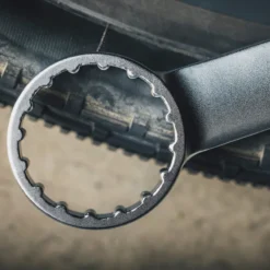 Feedback Sports Bottom Bracket + Lockring Tool