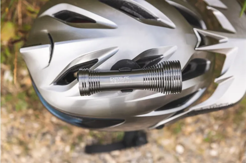 Exposure Zenith MK2 2100 Lumen USB Front Light - Black - Image 6