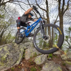 Stans NoTubes Flow MK4 6-Bolt 27.5 15x110 63.5 Front MTB Wheel