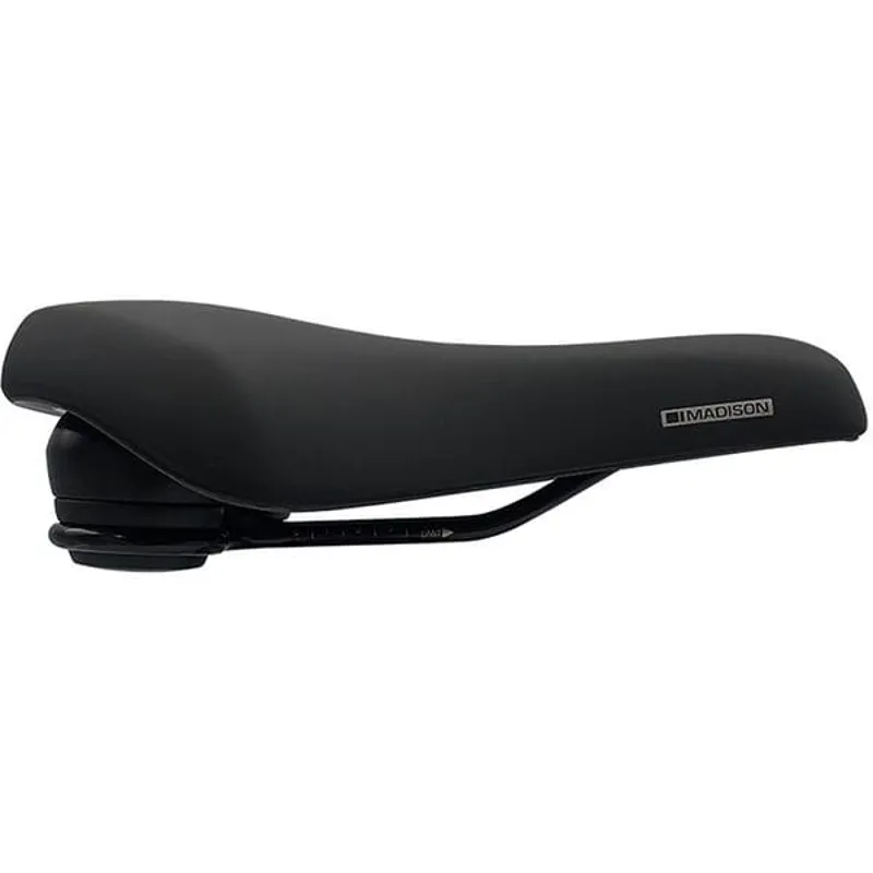Madison Freewheel U400 Gelcel Comfort Saddle - 224mm X 259mm - Black - Image 3