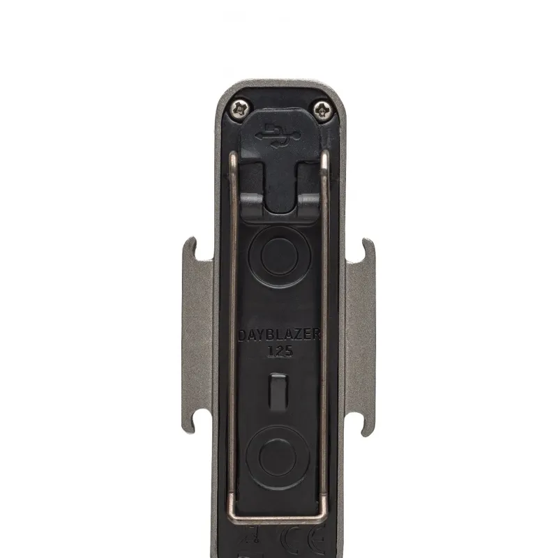 Blackburn Dayblazer 125 Lumen Rear Light - Image 4